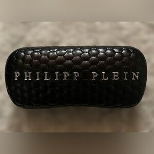Philipp Plein Clam Shell Textured Black Sunglasses Case with Cleaning Cloth